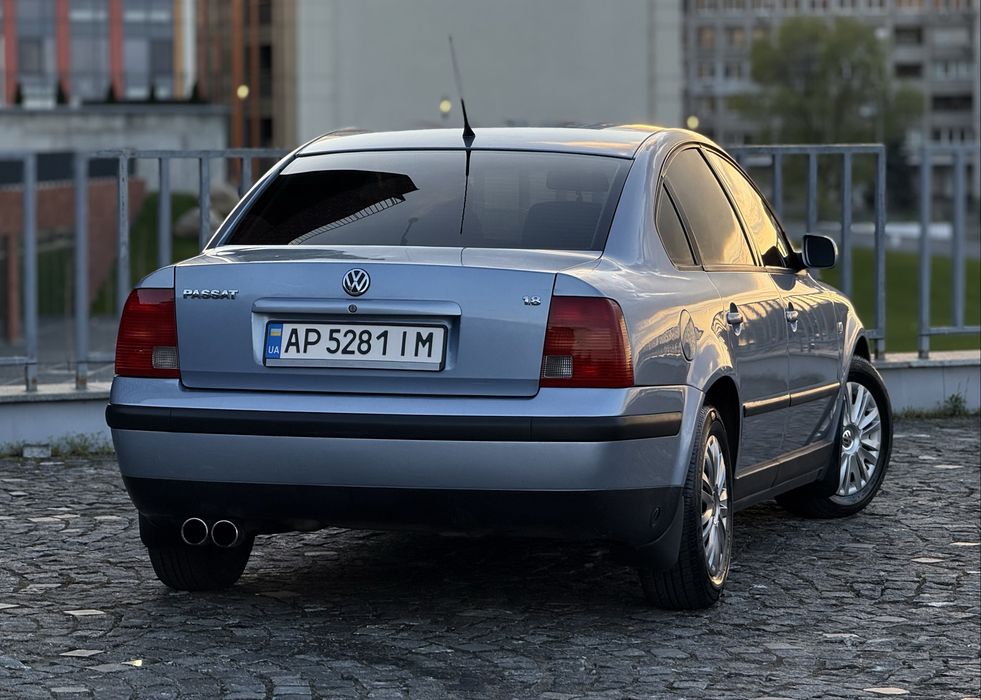 Volkswagen Passat B5 1.8 бензин