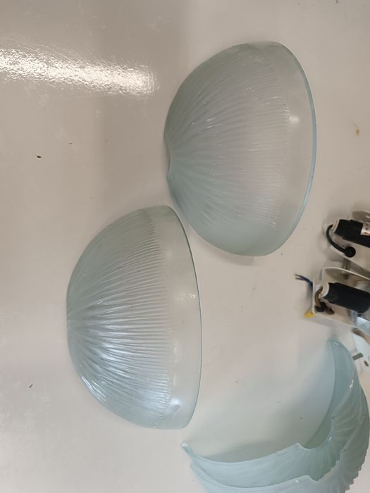 Candeeiro de parede em vidro