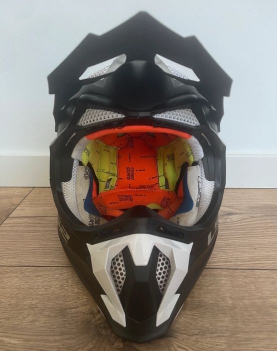 Kask LS2 subverter MX470 Czarno biały + gratis gogle