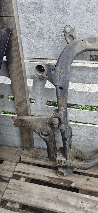 Opel Astra G Опель Астра Джи  Передний подрамник