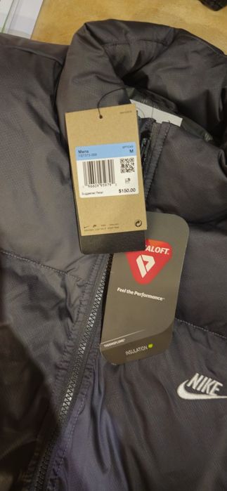 Жилет Nike  CLUB PUFFER VEST . Розмір М
