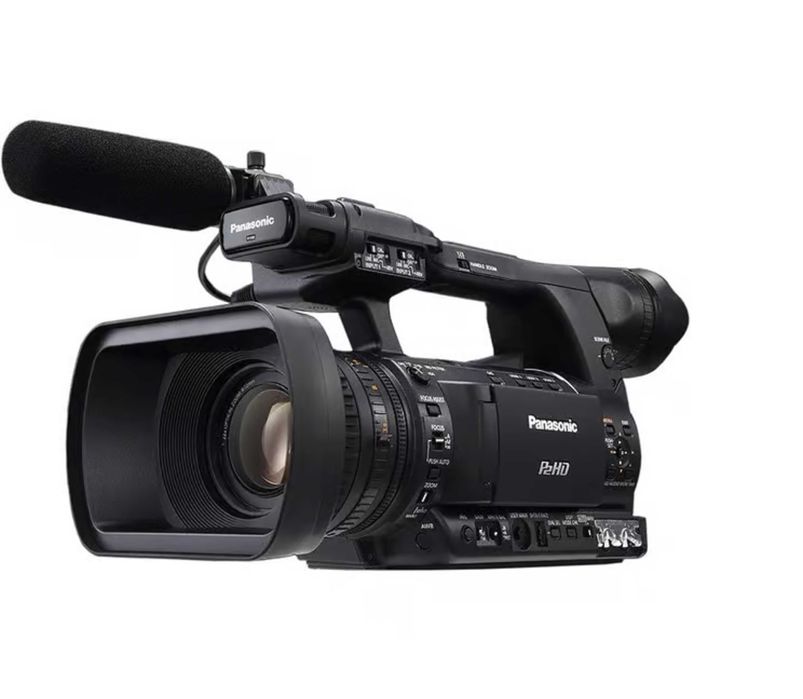 02 CAMARAS PANASONIC AG70  FULL HD + 2 BATERIAS + TRIPÉ PROFISSIONAL