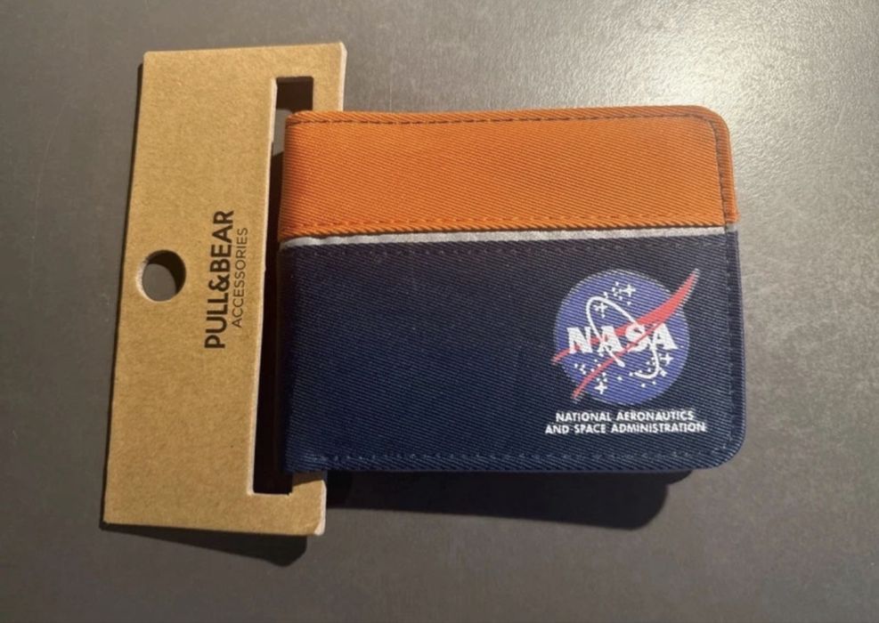 Portfel Nasa - Pull&Bear
