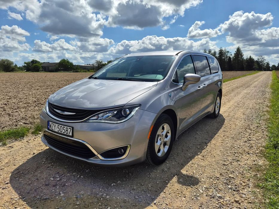 Chrysler Pacifica