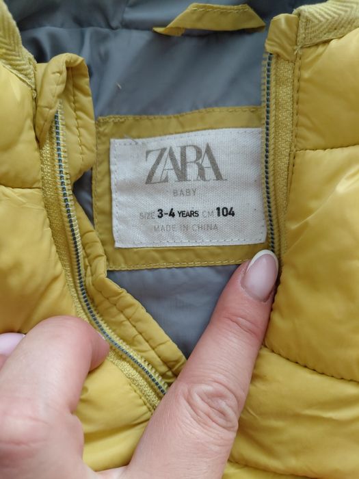 Куртка на осінь 104р ZARA