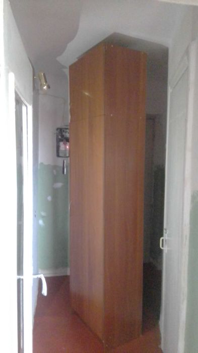 Продаю прихожую б/у