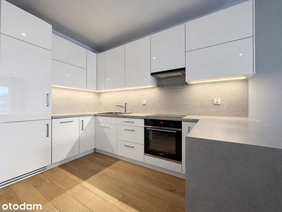 Dwustronne | 3 Pokoje | 2XM.Postojowe | Balkon | LC Corp 2018r
