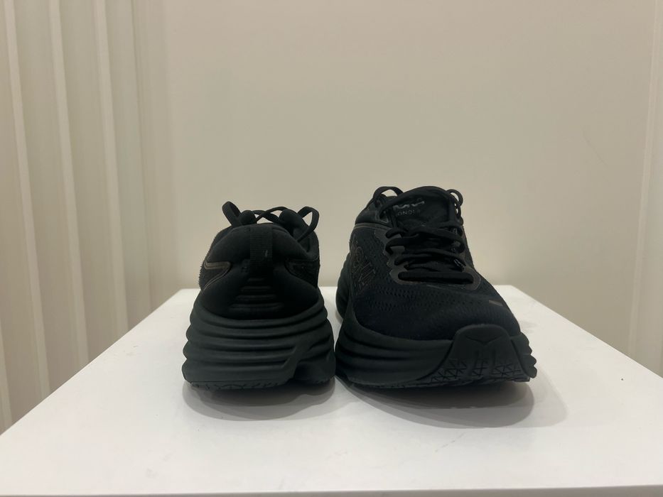 Кросівки Hoka Bondi 8