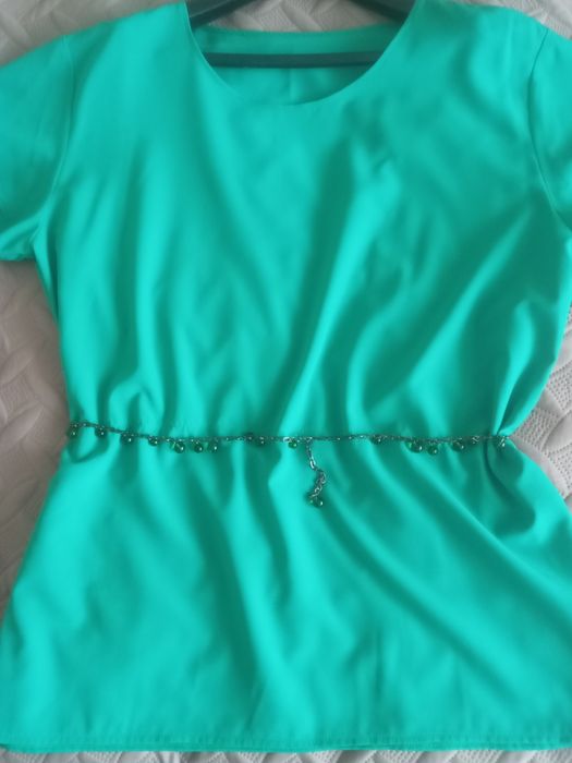 Продам жіночий одяг.