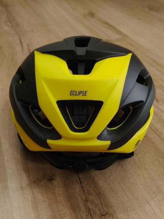 Capacete Giro Eclipse Spherical MIPS Team Visma "Novo"