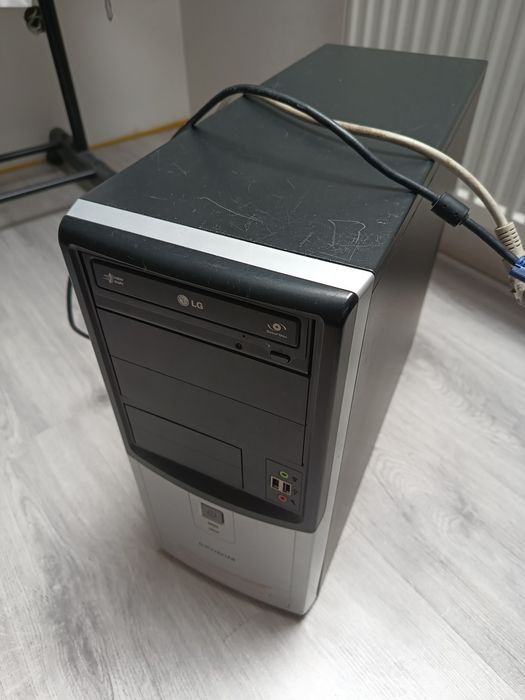 Komputer Retro Optimus | Sprawny | Baza pod Sleeper PC