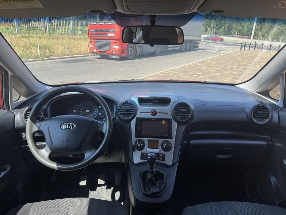 Продам Kia Carens 2008 г. 2.0 дизель