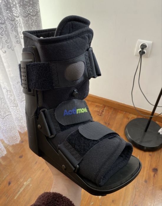 Orteza Aktimove stope i golen prawa rozmiar M