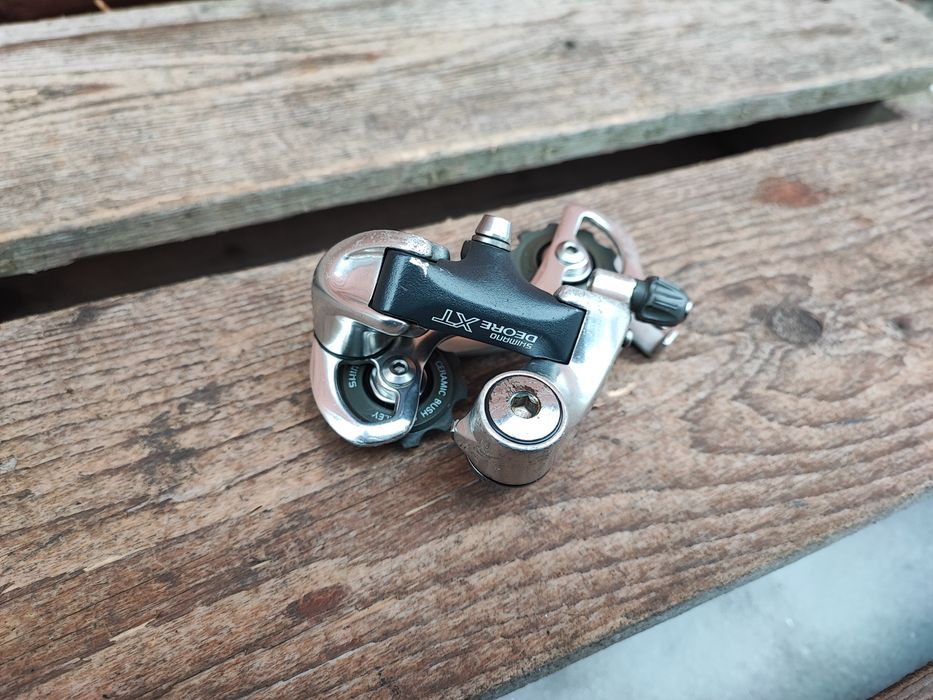 Tylna przerzutka rowerowa Shimano Deore XT M737 8s Retro MTB