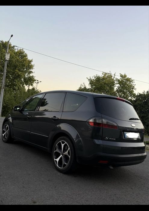 Ford  s-max 7 lugares TDCI foto 3