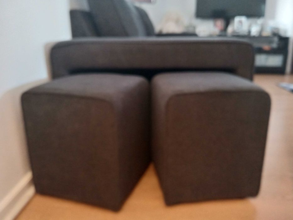 Sofá cama cinzento