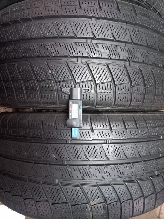 Davanti (європа)255/40/19  225/ 45/19 зима майже нова