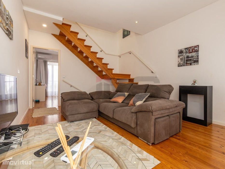 Moradia V3 no Centro de Ponta Delgada