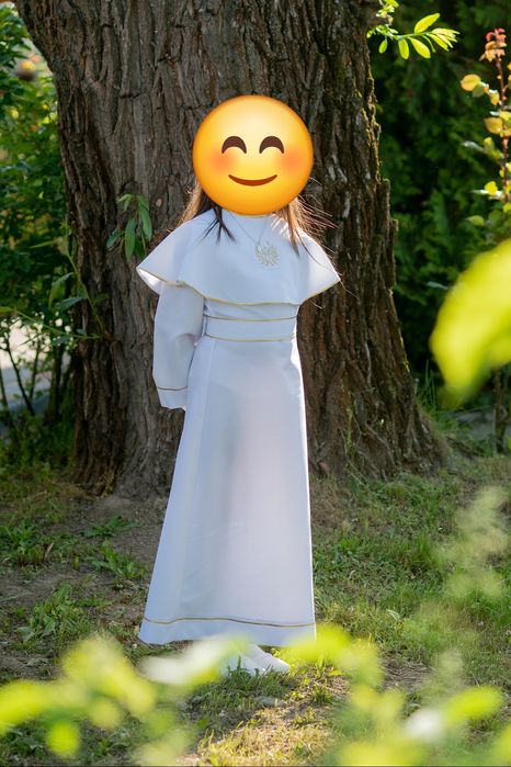 Alba komunijna z kokardą