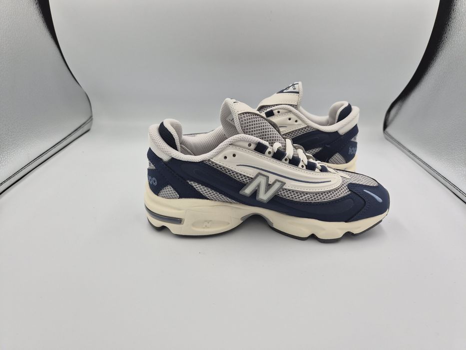 Sneakersy niskie unisex granatowe New Balance M1000 38