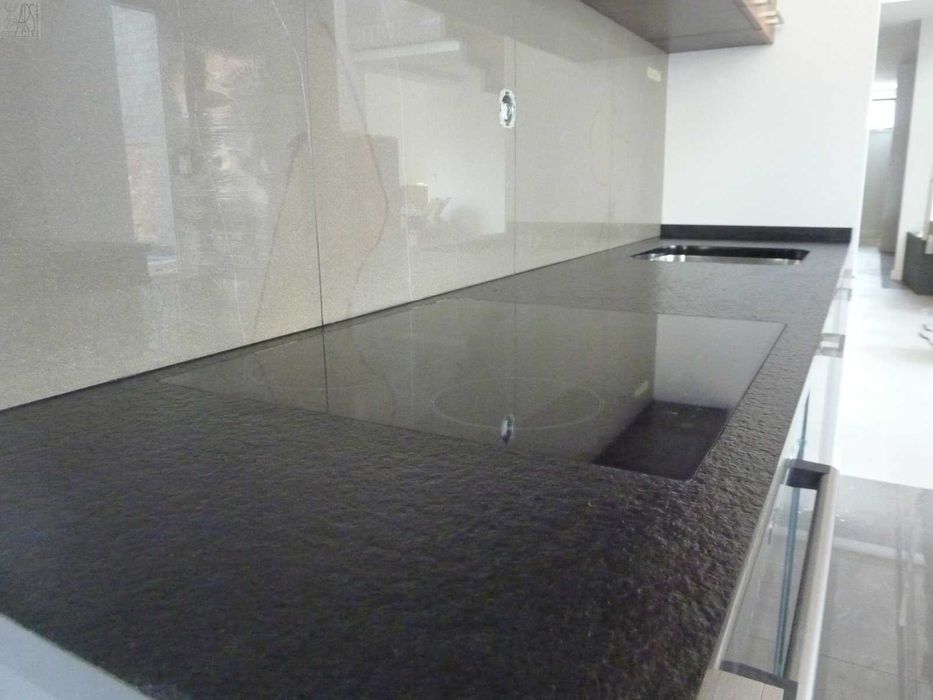 Blat kuchenny granitowy - blaty kamienne