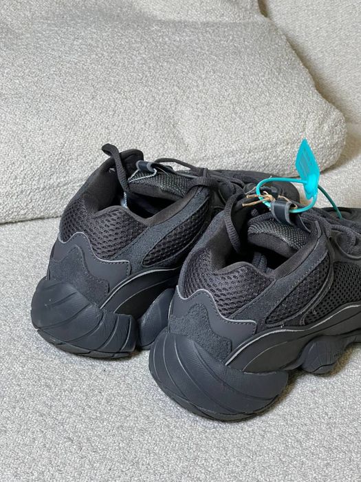 Кросівки Yeezy & Adidas! Розмір 39-40! Розпродаж люксових речей!