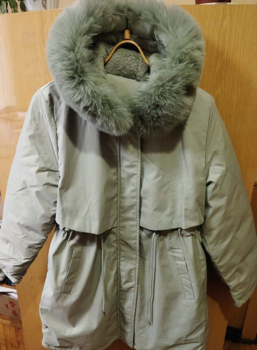 Продам зимову парку