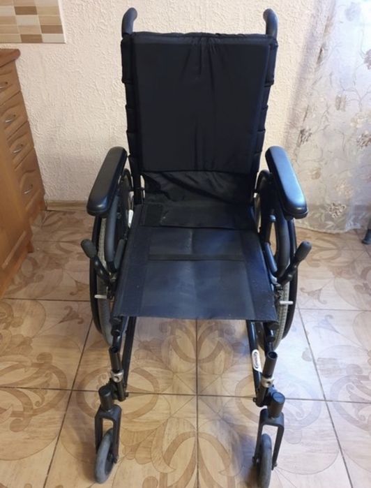 Крісло каляска