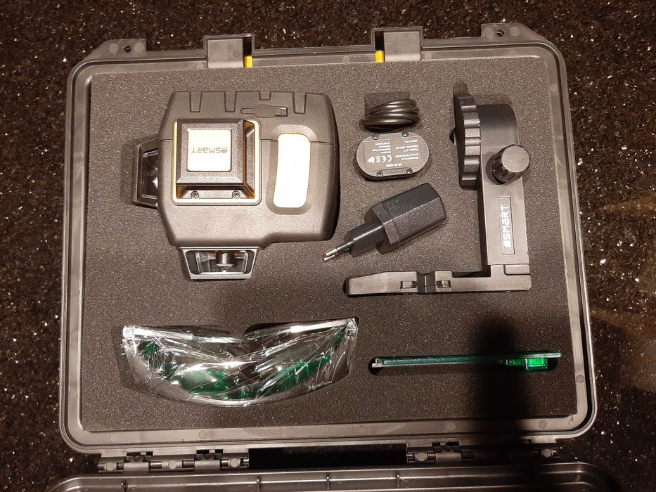 Laser płascyznowy 3d green