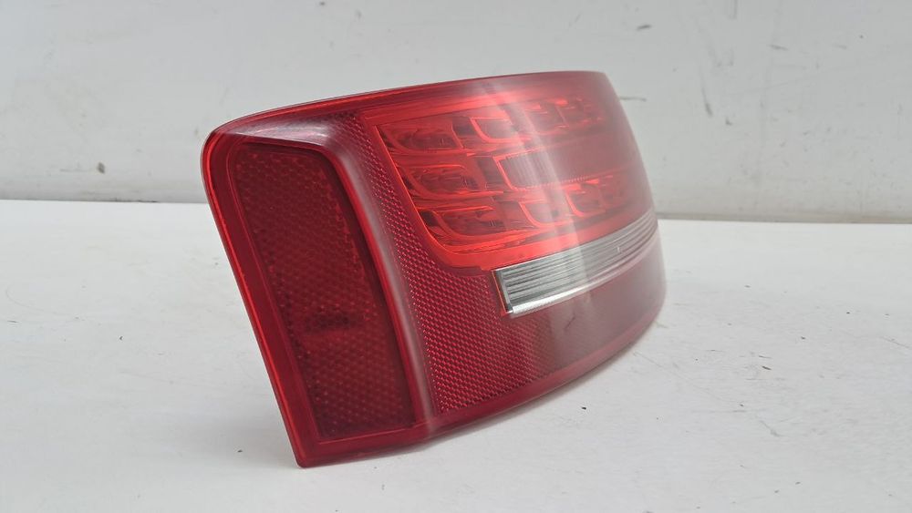 Фонарь задний левый Audi A5 2008-2012 8T8945095D