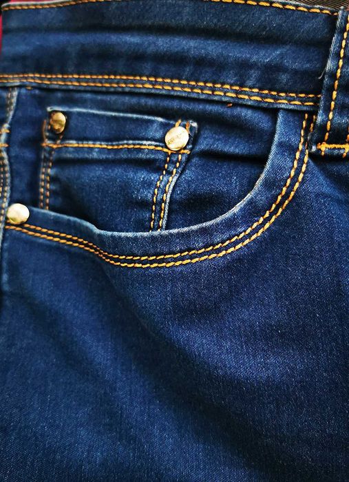 Jeansy damskie duży rozmiar