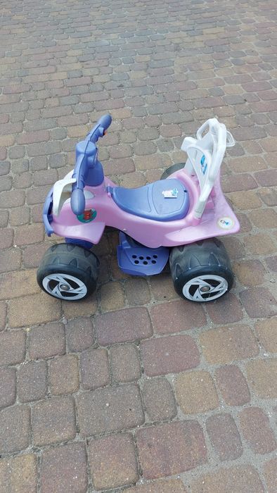 Jeździk na baterie 6v