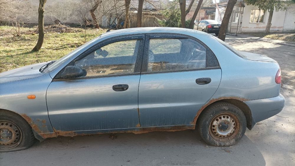 Авто заз  lanos 1.4