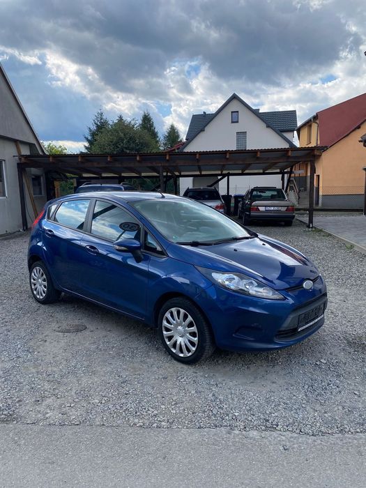 Ford Fiesta Ford Fiesta 1.25 Benzyna 82 Konie 5 Drzwi Zadbany