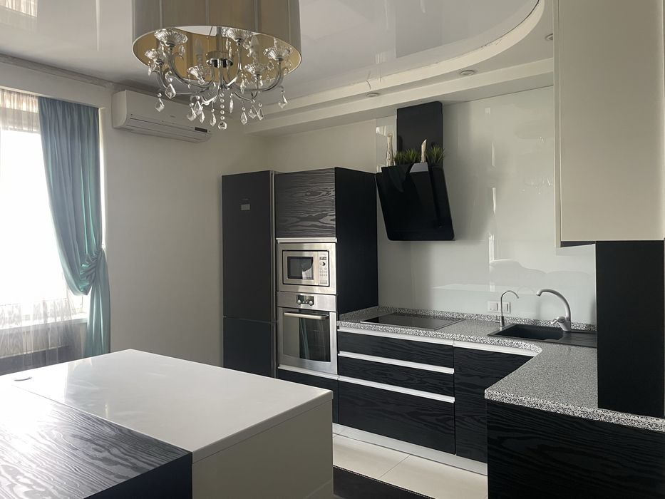 Продам 3 к. квартиру 100м2, ремонт, пр. Аерокосмічний (Гагарина), м. Левада, NP