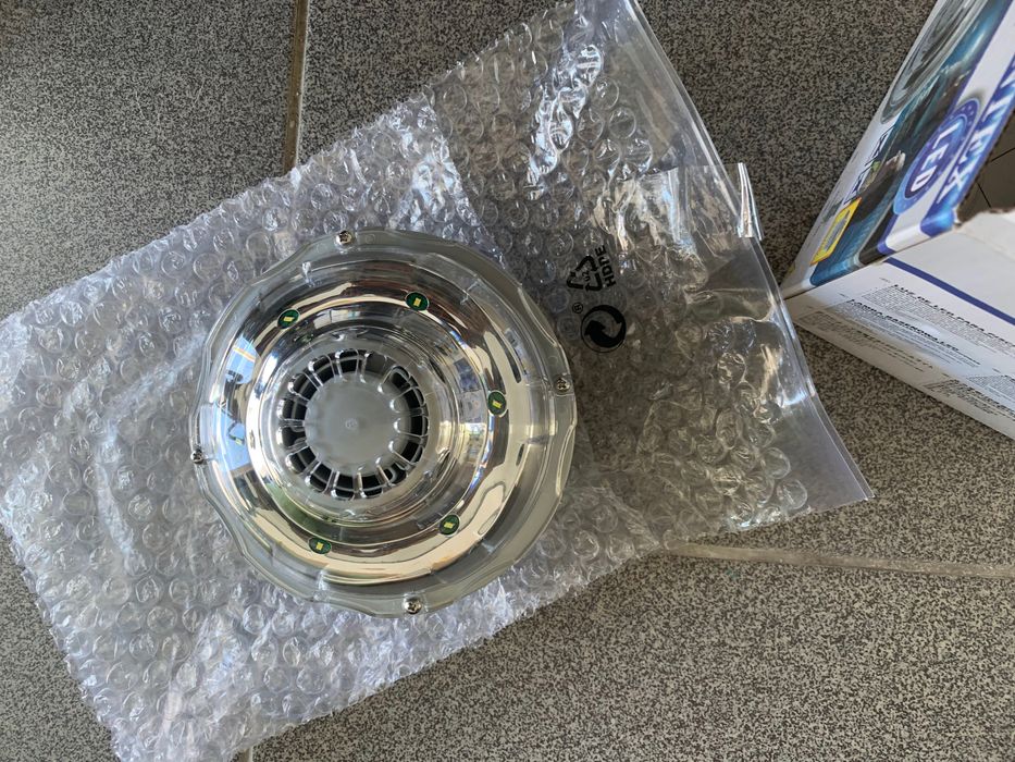 Luz hidráulica para piscina INTEX - NOVA