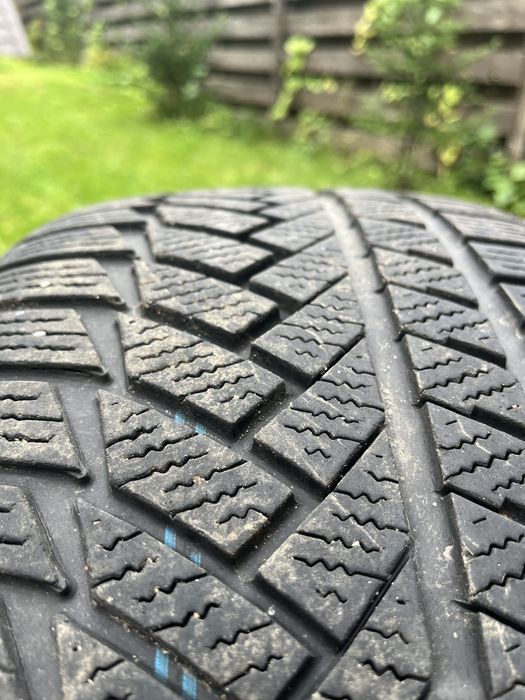 Зимові шини Continental WinterContact 245/40 r19