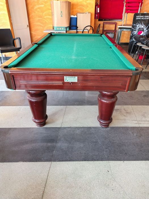 Snooker com montagem incluida