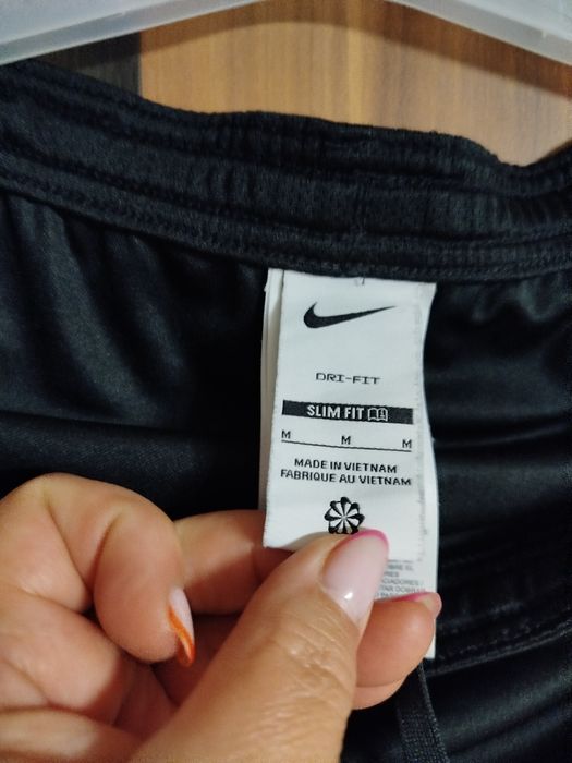 Spodenki krótkie męskie Nike rozmiar M stan idealny