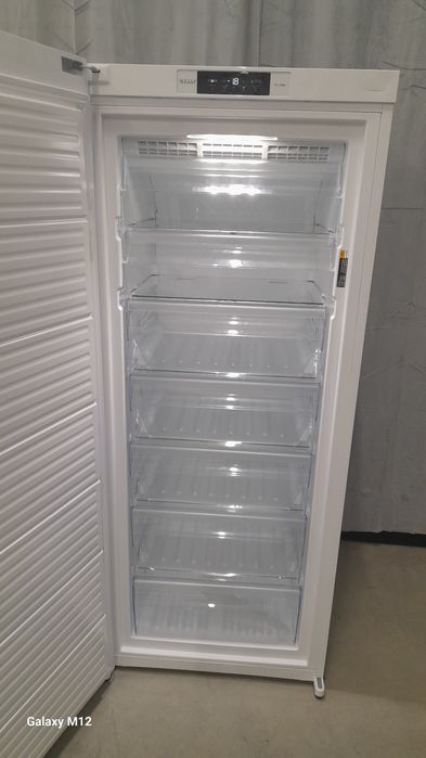 Zamrażarka szufladowa 310litrow