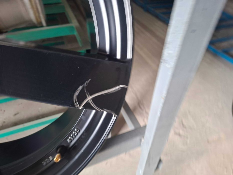 Диски Дезент Шкода 5/112 R18 7,5J ET38 Dezent Skoda.