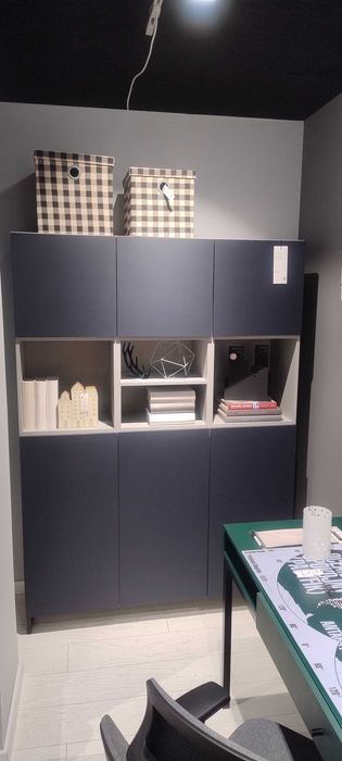 Regał z półkami Creative - Salon Firmowy Vox - Domar, ul.Braniborska