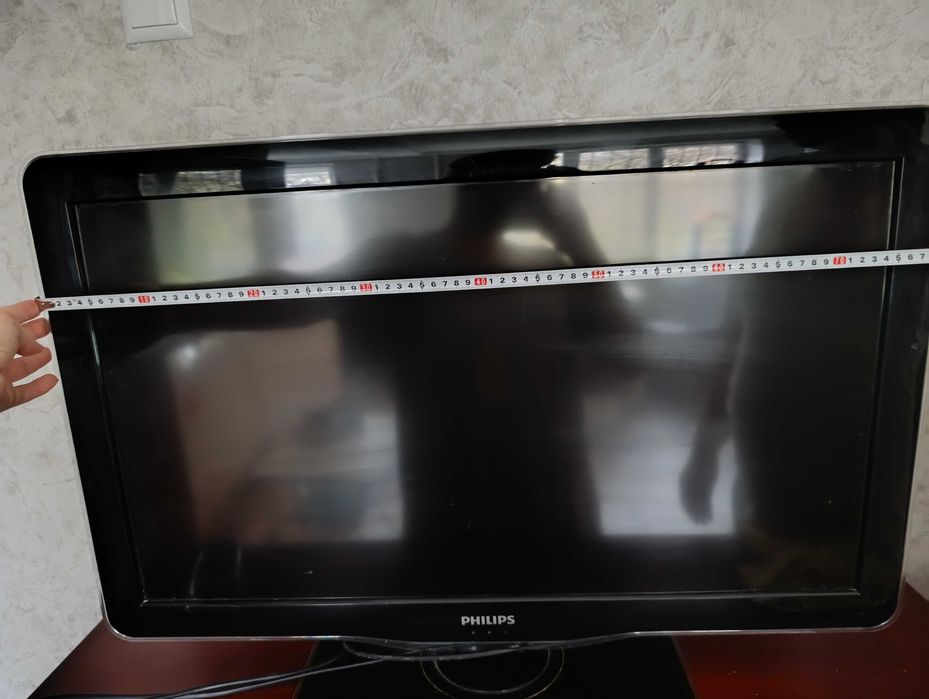 Продам телевізор Philips.