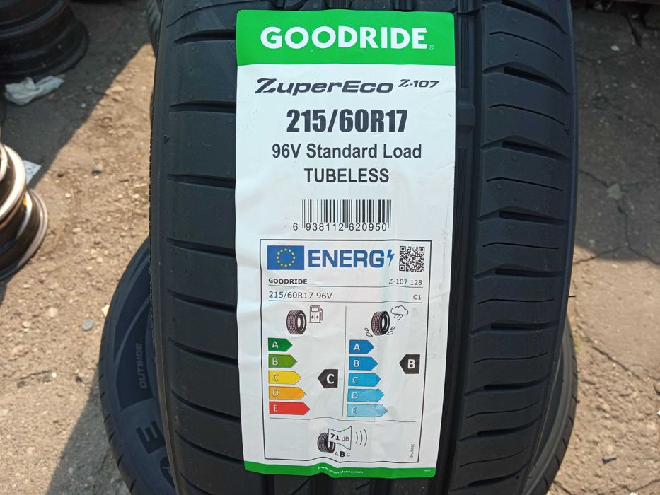 215/60R17 Goodride Z-107 96V opona lato para komplet N1733