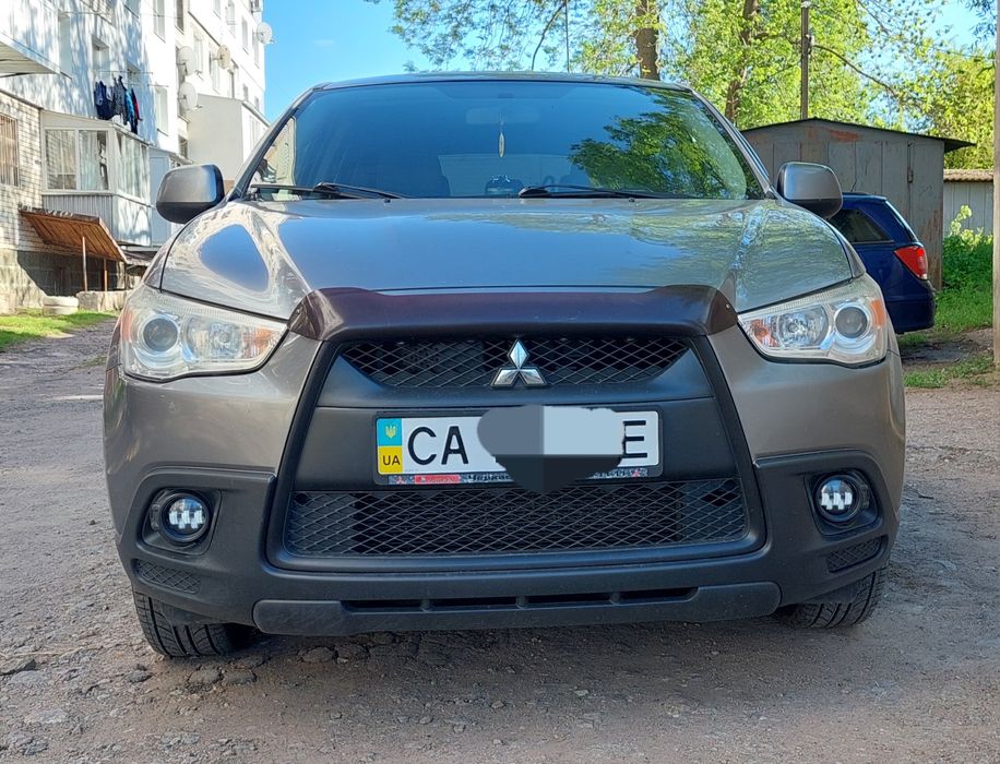 Mitsubishi. ASX .