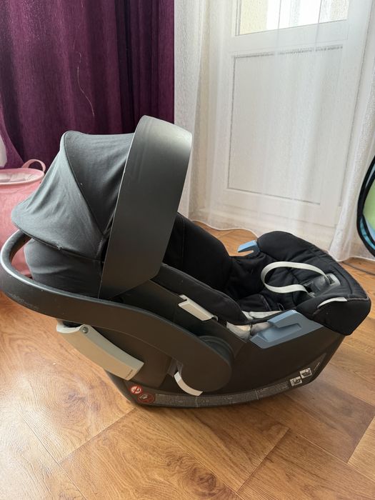 Автокрісло Cybex