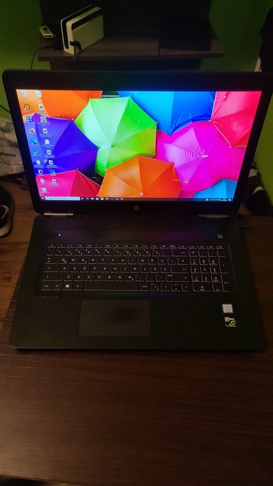 Laptop HP Pawilion, 17 cali, i7-8750H, 16GB, 128 SSD+2TB, GTX 1050