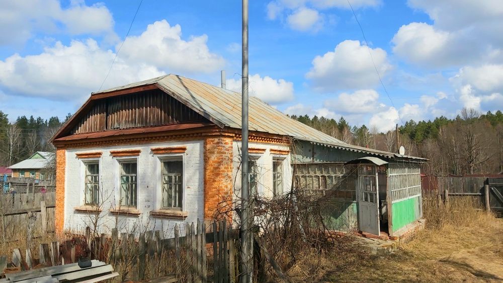 Дом у леса. Олешня. Голубые озёра. Не дорого.