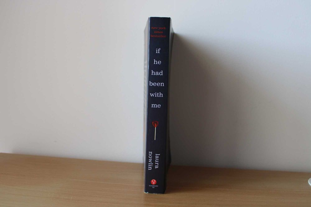 Livro "If he had been with me", Laura Nowlin, em inglês
