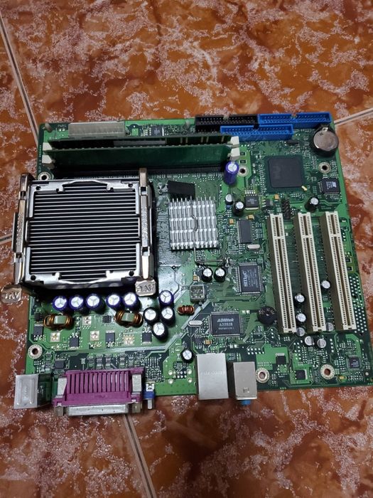 Placa de computador para peças64309807177857120